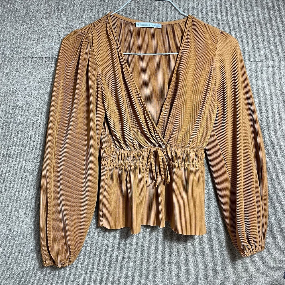abercrombie fitch Plisse Wrap Front Peplum Burnt Orange Small‎ Blouse